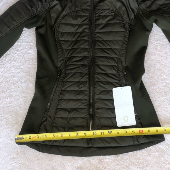 Lululemon First Mile Jacket - Picture 7 of 8